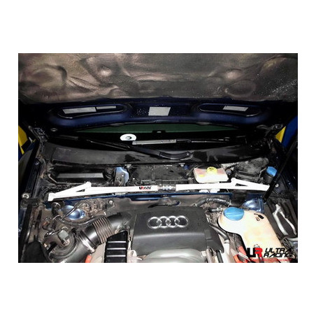 Audi A6 C6 04-11 4.2 4WD UltraRacing barre anti-rapprochement supérieure avant 