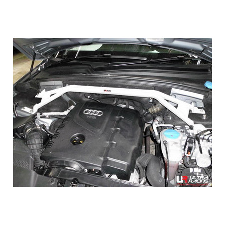 Audi Q5 2.0 08+ UltraRacing 2-Point barre anti-rapprochement supérieure avant 