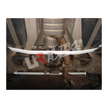 BMW 5-Series E60 530 UltraRacing 2-Point barre inférieure arrière 540 