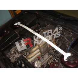BMW 7-Series E32 UltraRacing 2-Point barre anti-rapprochement supérieure avant 