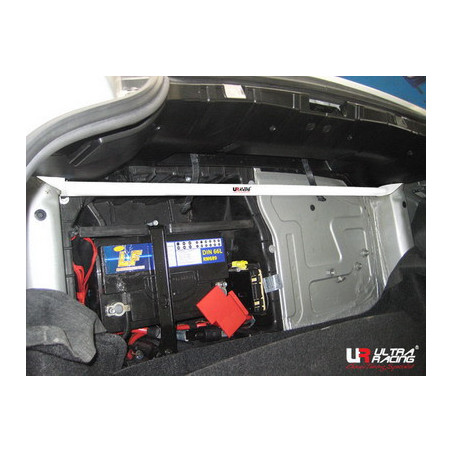 BMW Z4 E85 02+ UltraRacing 2-Point Barre supérieur arrière 