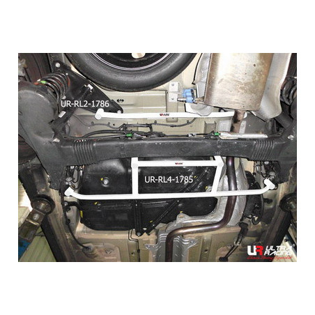 Citroen C4 Picasso 06+ UltraRacing 2-Point Barre de liaison inférieure arrière 