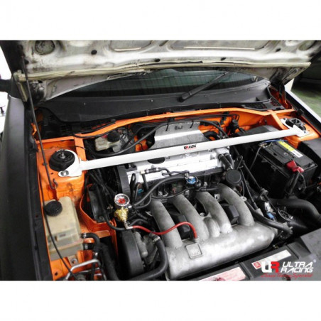 Citroen ZX 2.5 91-98 UltraRacing 2P barre anti-rapprochement supérieure avant 