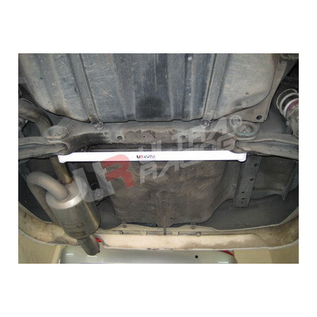 Honda Integra 94-01 DC2 UltraRacing 2P barre inférieure arrière 635 