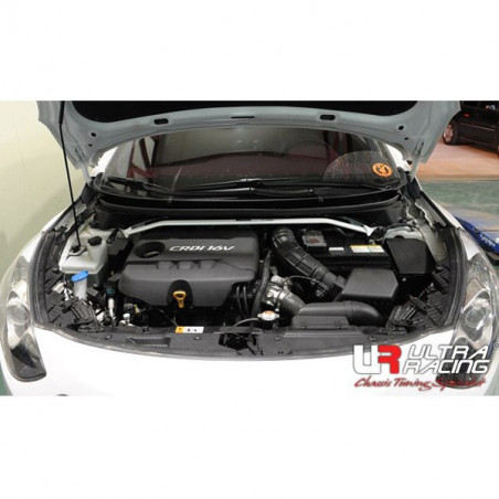 Hyundai I30 1.6i 12+ UltraRacing 2P barre anti-rapprochement supérieure avant 