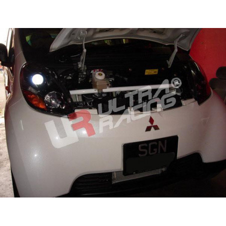 Mitsubishi I-MiEV 06+ UltraRacing barre anti-rapprochement supérieure avant 