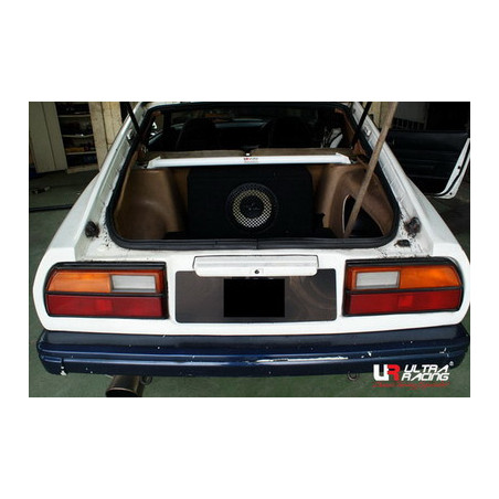 Nissan 280ZX 79-83 UltraRacing 2-Point Barre supérieur arrière 