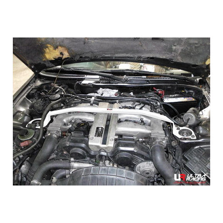 Nissan 300ZX Z32 90-97 UltraRacing barre anti-rapprochement supérieure avant 