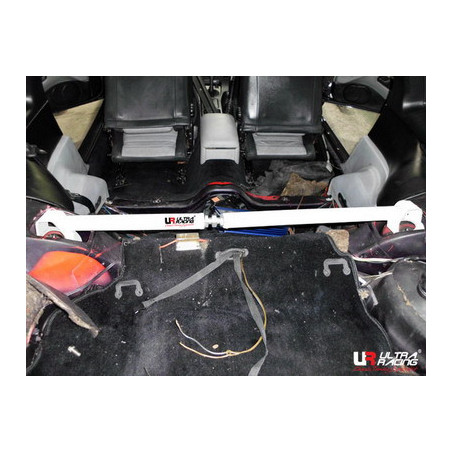 Nissan 300ZX Z32 90-97 UltraRacing Barre supérieur arrière 