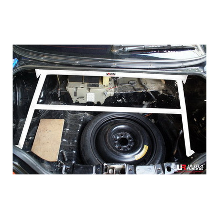 Nissan Skyline R33 UltraRacing 4-Point Barre supérieur arrière 