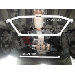 Nissan Teana 03-08 J31 UltraRacing Barre de liaison inférieure avant 