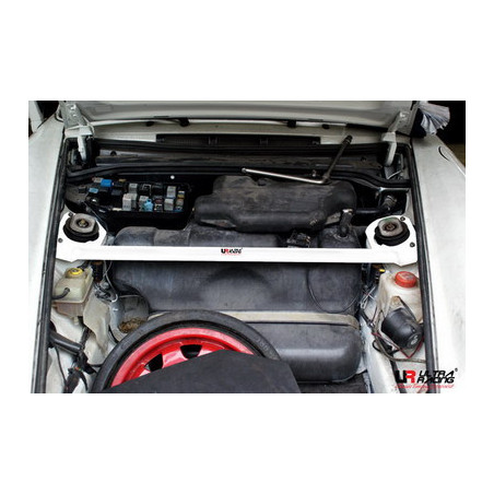 Porsche Carrera 2 964 89-94 UltraRacing barre anti-rapprochement supérieure avant 