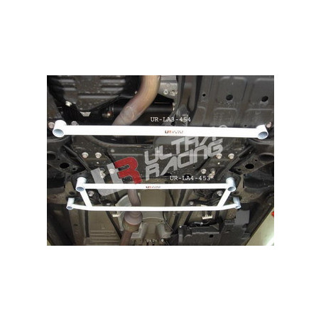 Toyota RAV4 2.4 06+ UltraRacing 2-Point Barre de liaison inférieure avant 