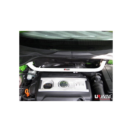 VW Scirocco 08+ 2.0T UltraRacing 2Point barre anti-rapprochement supérieure avant 