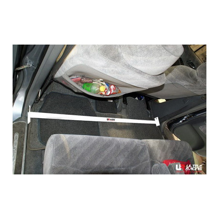 Honda Odyssey 94-98 RA 2.2 Ultra Racing 2-Points Renfort de caisse intérieur 