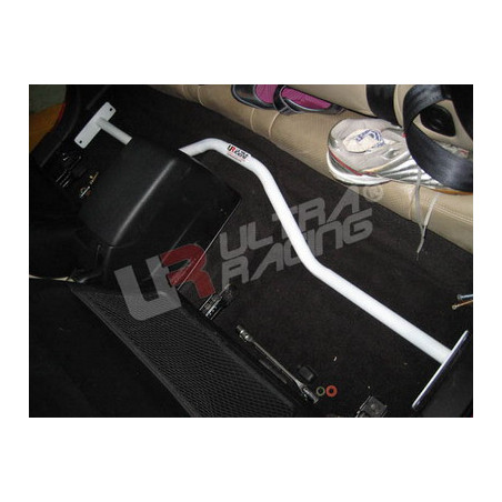 Hyundai Coupe 03-08 Ultra Racing 2-Points Renfort de caisse intérieur 
