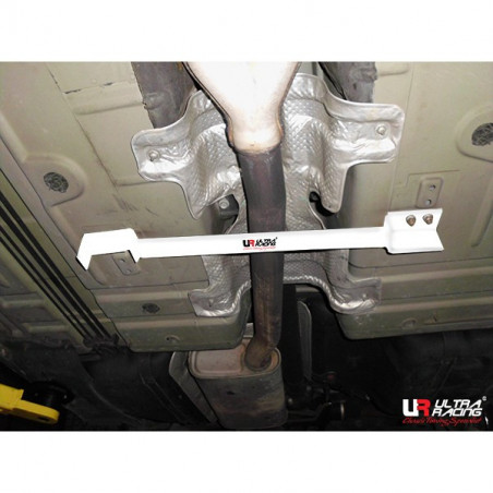 Chrysler 300C V6 05-10 Ultra Racing 2P Support inférieur centrale 
