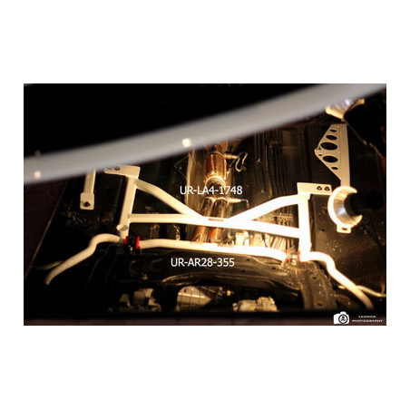 Honda Civic FD2 05+ TypeR Ultra Racing 4-Points Barre inférieure centrale 