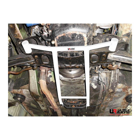 Mitsubishi Lancer A174 79-87 Ultra Racing 4-Points Barre inférieure centrale 