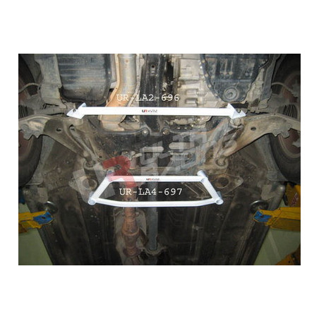 Nissan X Trail 01-07 Ultra Racing 4-Points Barre inférieure avant 