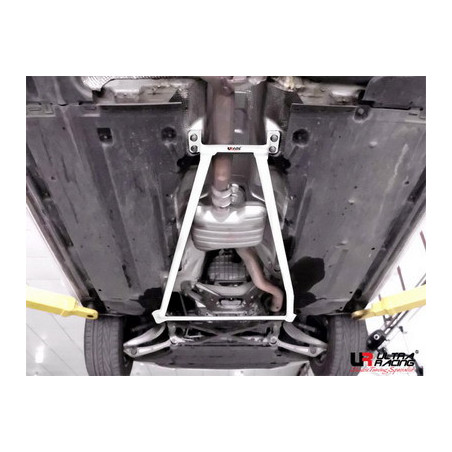 Audi A4 B8 08+ 2.0T Ultra Racing 4-Points Barre centrale inférieure 