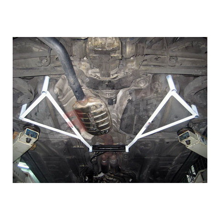 BMW 3-Series E46 99-05 Ultra Racing 2x 3-Points Barre inférieure arrières 