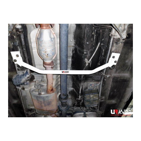 Hyundai Santa Fe 07-12 CM 2.7 Ultra Racing Barre centrale inférieure 1741 