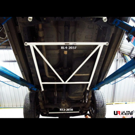 Isuzu D-Max 2.5D 11+ Ultra Racing 4P Barre inférieure arrière 2037 
