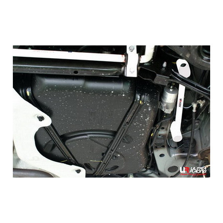 Mazda 3 BL/ 3 MPS 09+ Ultra Racing 2x 2-Points Barres latérales inférieures arrière 1312 
