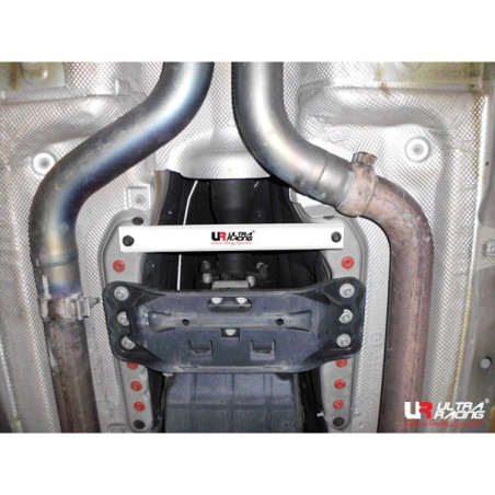 Mercedes C-Class/ AMG 07+ W204 Ultra Racing 2P Barre centrale inférieure 1824 