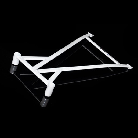 Mercedes E-Class 2.4 W210 97-03 Ultra Racing Barre en H inférieure avant 2500 