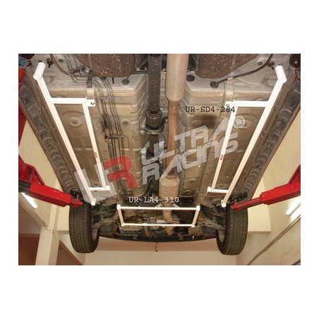 Mitsubishi Outlander 03-06 Ultra Racing 2x 4-Points Barre latérale 