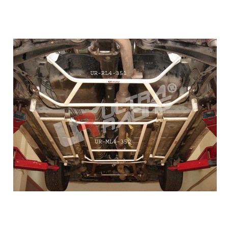 Mitsubishi Outlander 03-06 Ultra Racing 4-Points Barre centrale inférieure 