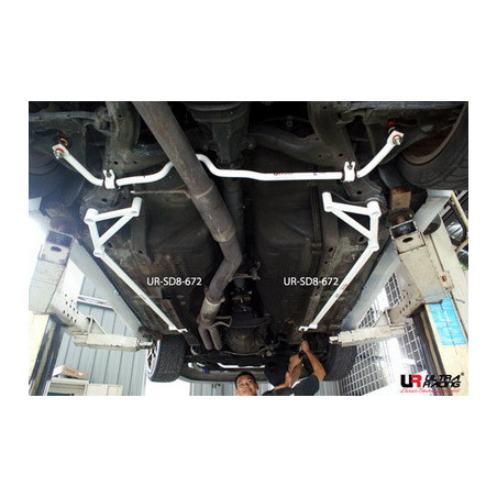 Nissan S13 89-94 Ultra Racing 2x 4-Points Barre latérale 