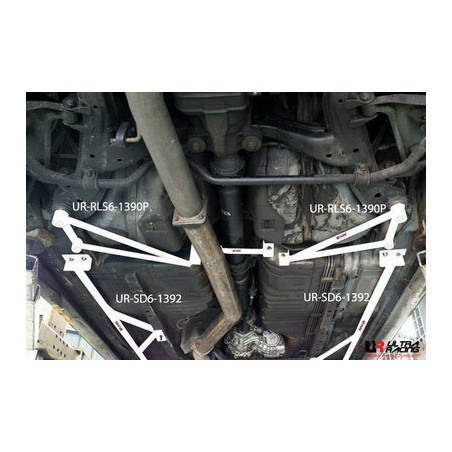 Nissan Skyline GTR R33 Ultra Racing Rear 2x 3-Points Bras arrière 