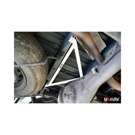 Toyota Hiace 04+ Ultra Racing 3-Points Barre latérale 1368 