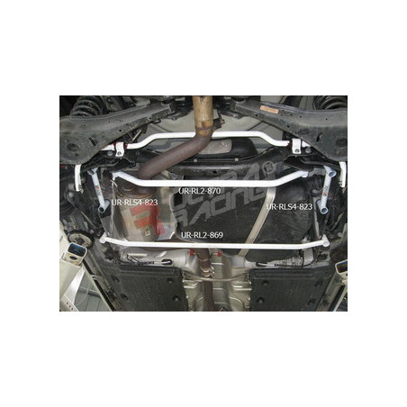 VW Golf 5 GTI + R32 Ultra Racing 2-Points Barre inférieure arrière 869 