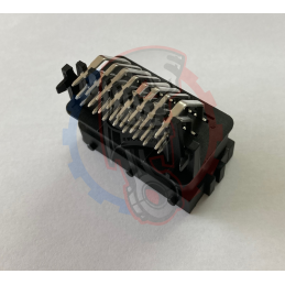 Connecteur ECU 24 broches mâle 2