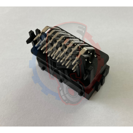 Connecteur ECU 24 broches mâle